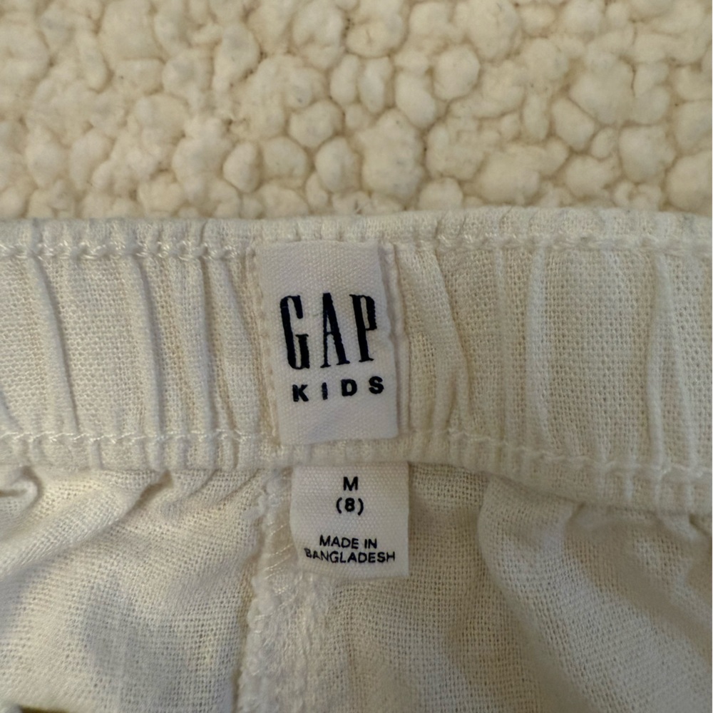GAP White Linen Blend Pants/Navy/White Top